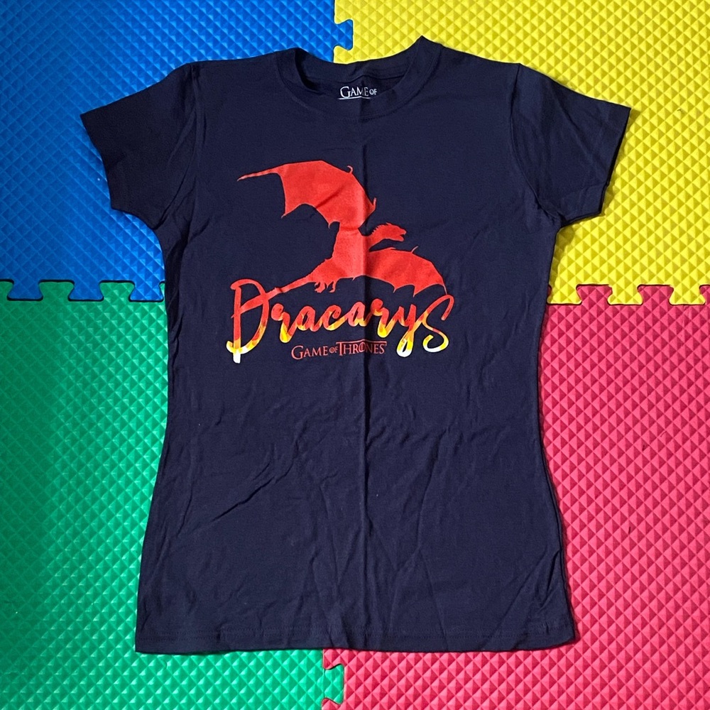 Women Game of Thrones T-shirt size S